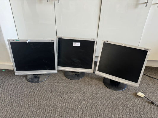 VD 47: 3x Monitors