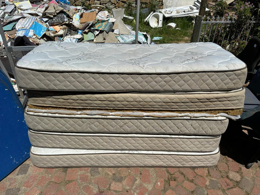 CK 141A:  1x Single Bed Mattresses