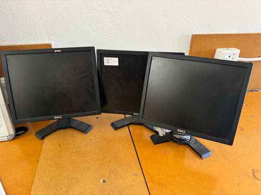 CT 18: 3x Monitors