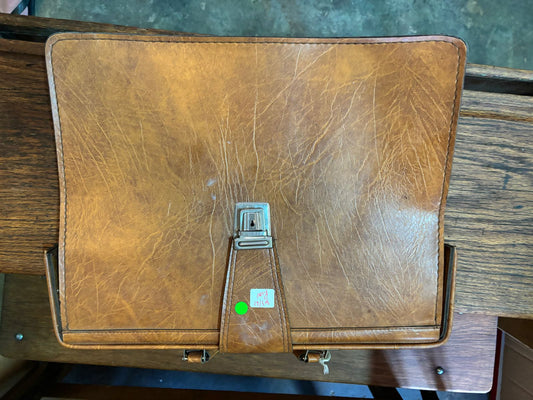 Lot 98: Laptop bag